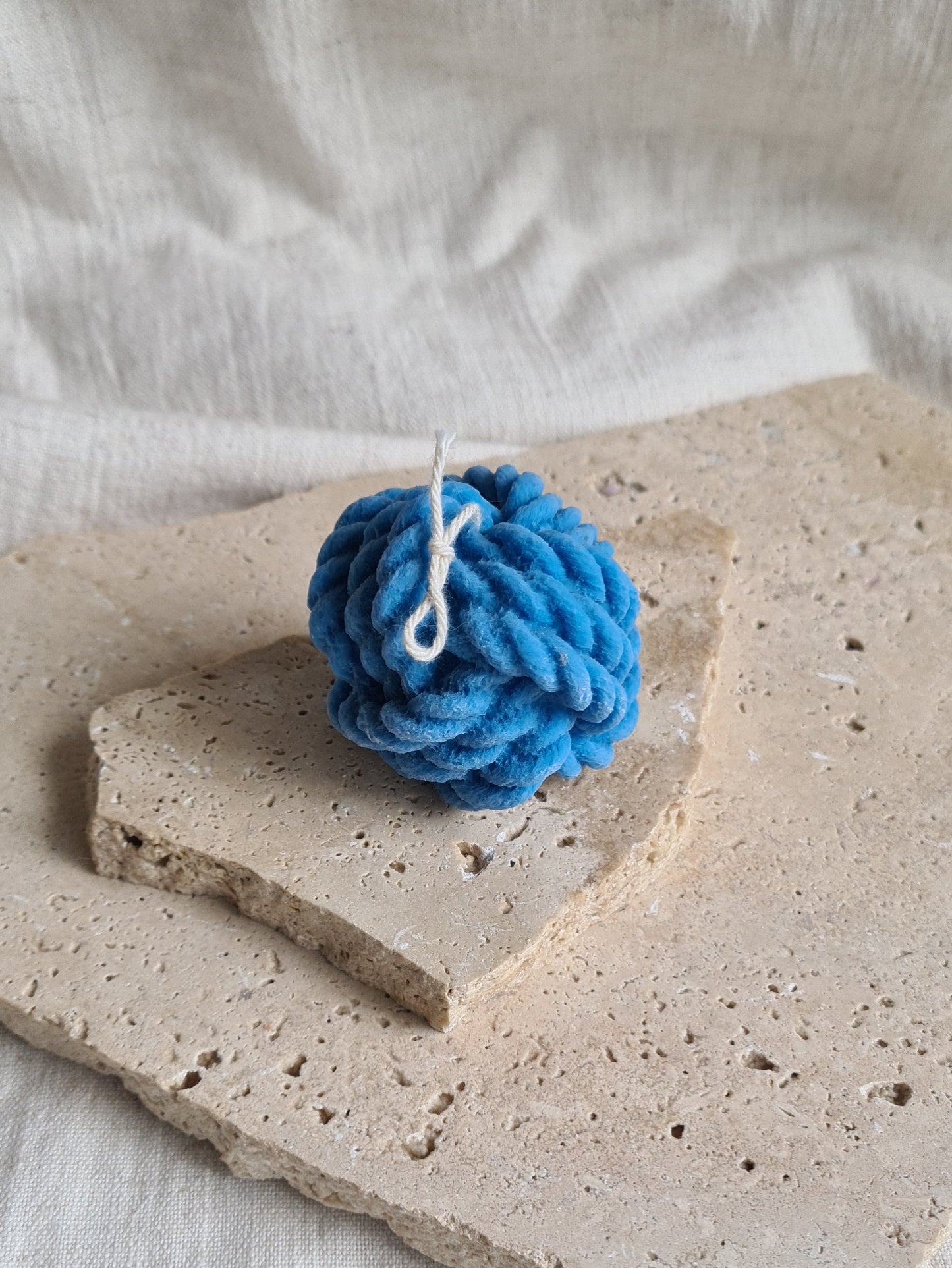 Woolen Ball Clearance Candle
